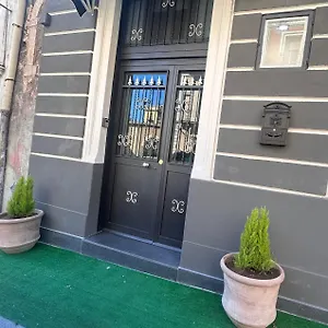 holiday-apartment.catania-hotels.net/